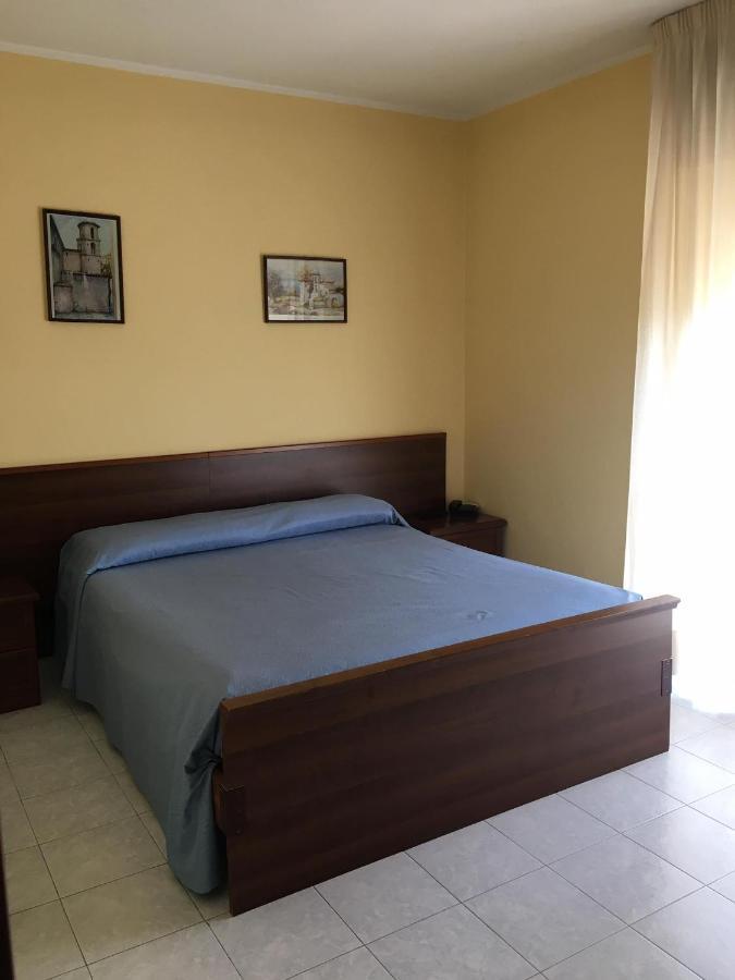 Pino Loricato 3* Castelluccio Inferiore
